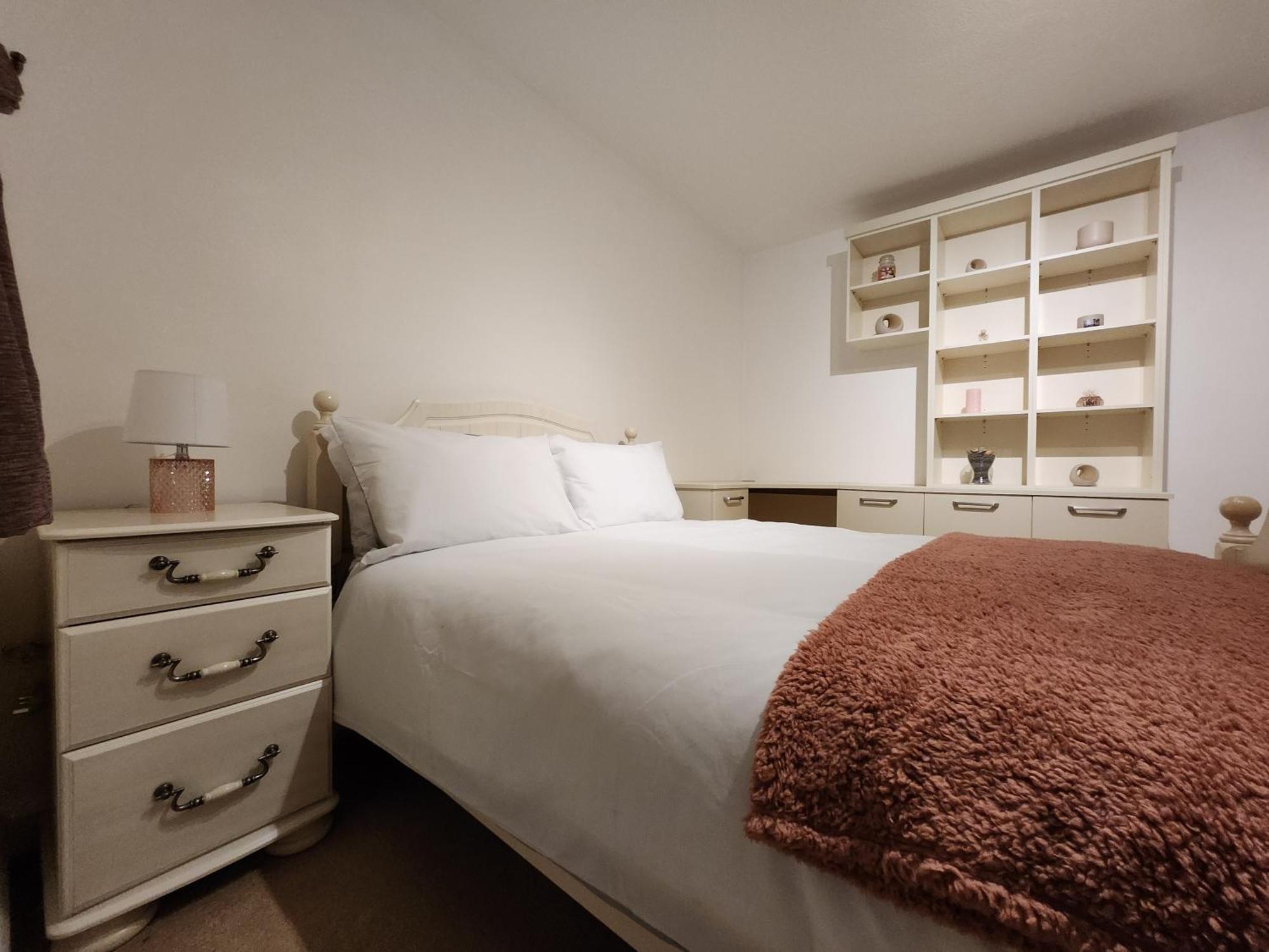 Elmdon House With 4 Spacious Bedrooms To Choose Birmingham Esterno foto