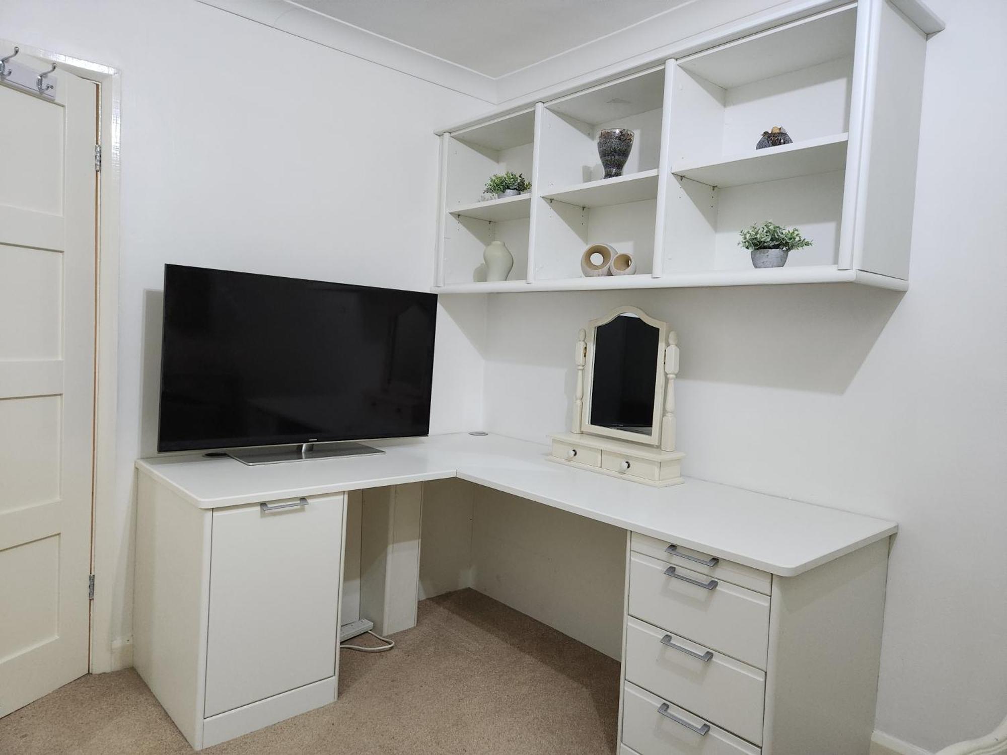 Elmdon House With 4 Spacious Bedrooms To Choose Birmingham Esterno foto