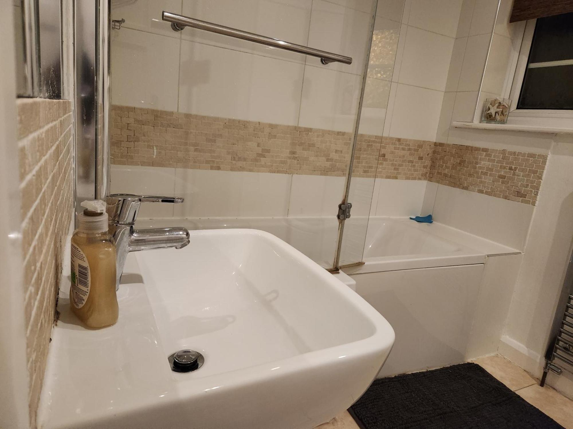Elmdon House With 4 Spacious Bedrooms To Choose Birmingham Esterno foto